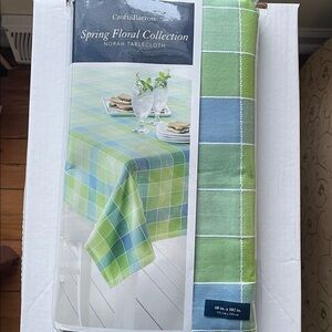 Croft & Barrow Blue and Green Plaid Tablecloth
